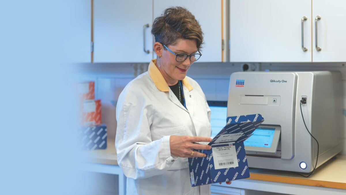 dPCR, scientist, laboratory, labworker, customer