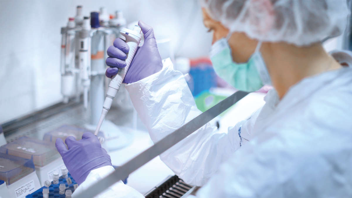 Pipetting artus cleanroom, manufacturing of an artus mastermix