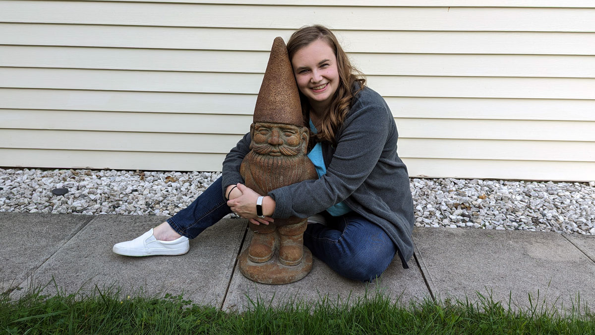 HID, HIDden Talent, Caucasian female